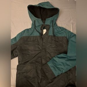 Aeropostale men’s green and black jacket